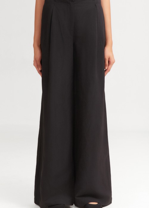ΤΗΕ CRUNCHY PANTS BLACK